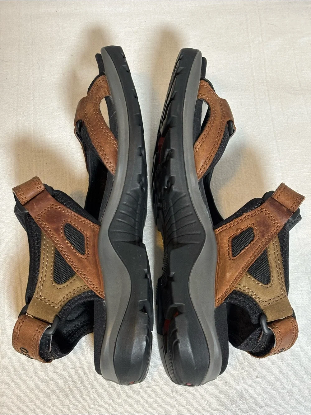 ECCO Offroad Yucatan Sport Leather Sandal-Bison/Mineral/Black-Women Size 40/US 9